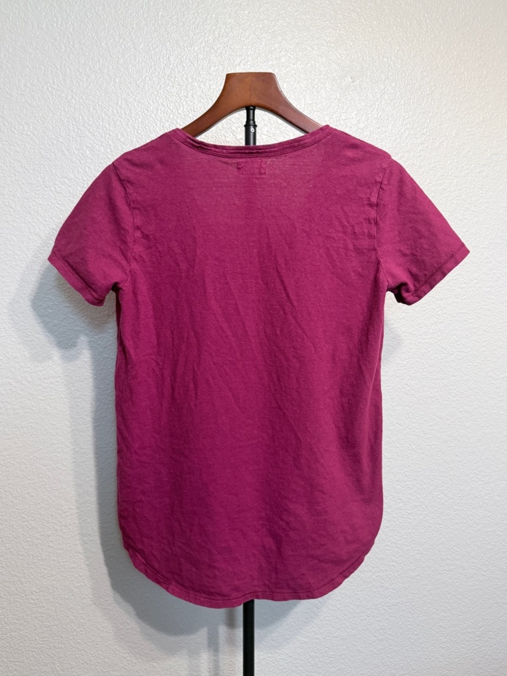 Poetry Hemp/Organic Cotton Blend Scoop Neck Short Sleeve T-Shirt - Women’s 6 - Picture 4 of 7